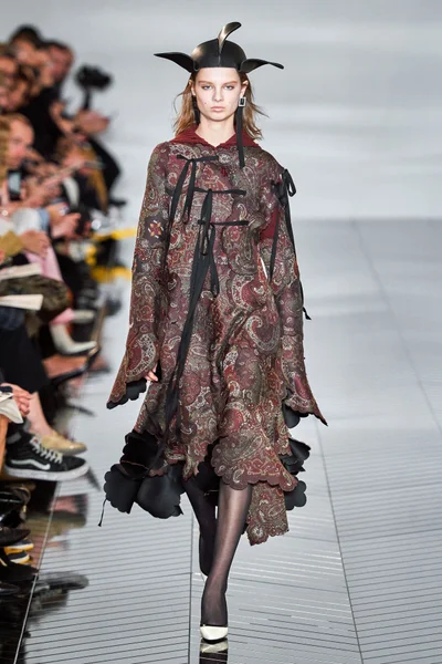 Look 21